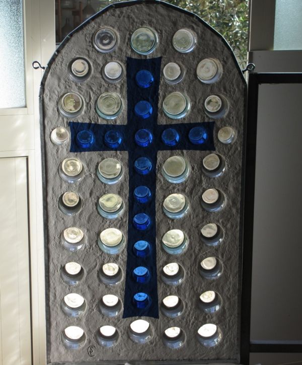 Pannello con Croce blu, Panel with blue cross